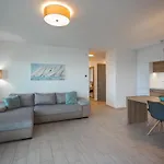 Apartment Admiral Luxury Iii By Bltn *