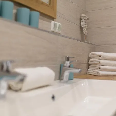 Apartment Admiral Luxury Iii By Bltn Siofok