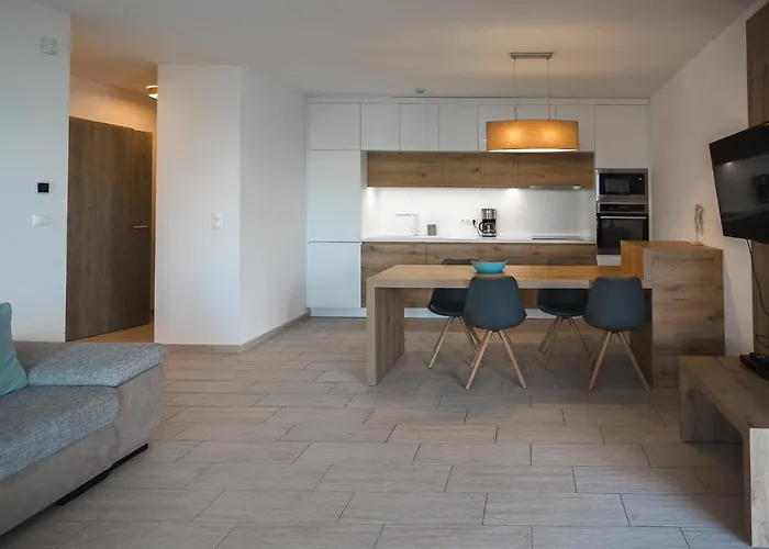 Apartment Admiral Luxury Iii By Bltn *